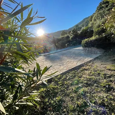 A Avec Piscine Pour 8 Personnes En Corse Du Sud