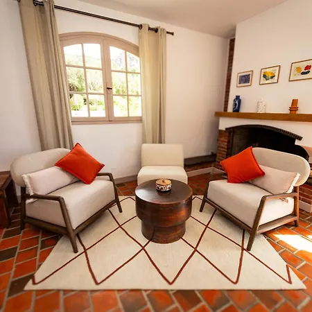 Villa A Avec Piscine Pour 8 Personnes En Corse Du Sud Conca