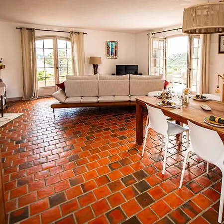 A Avec Piscine Pour 8 Personnes En Corse Du Sud