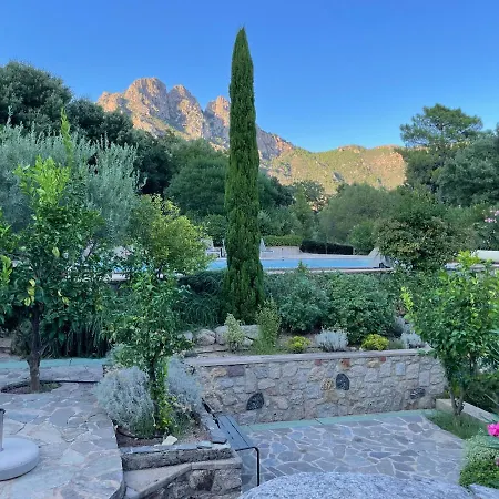 A Avec Piscine Pour 8 Personnes En Corse Du Sud Villa Conca