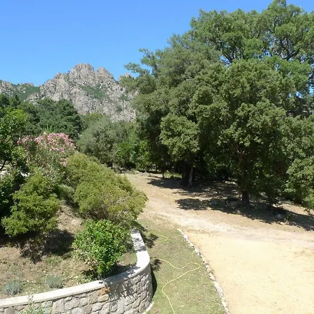 A Avec Piscine Pour 8 Personnes En Corse Du Sud Villa
