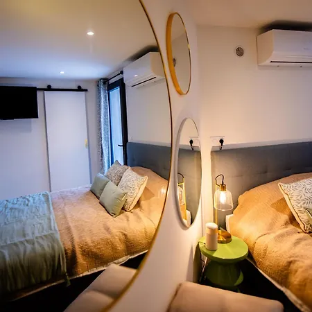 A Avec Piscine Pour 8 Personnes En Corse Du Sud