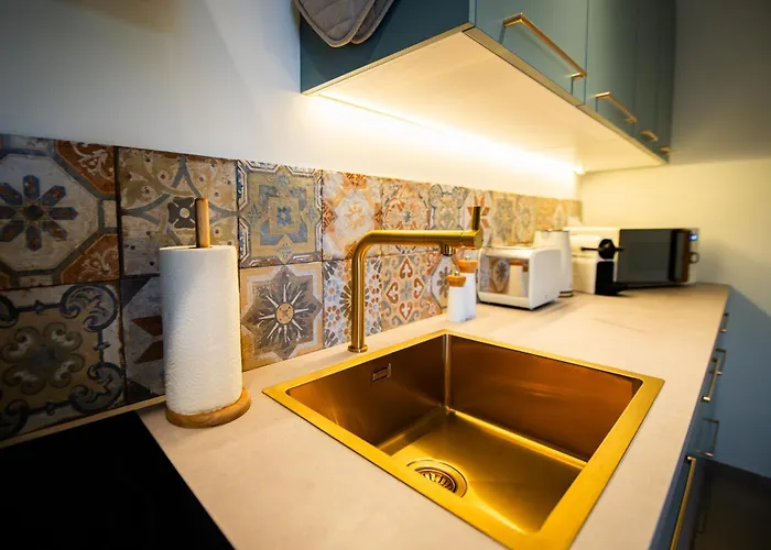 Vila A Avec Piscine Pour 8 Personnes En Corse Du Sud