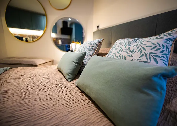 Vila A Avec Piscine Pour 8 Personnes En Corse Du Sud Conca